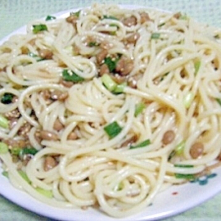 なめ茸と小ねぎとごまと納豆のパスタ★